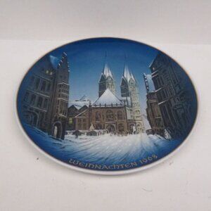 1968 Weihnachten 8 1/2 Inch CHRISTMAS PLATE-Bremen-Georg Kuspert-Rosenthal